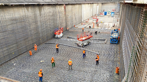 Schleusenkammer auf der Baustelle der Schleuse Gleesen